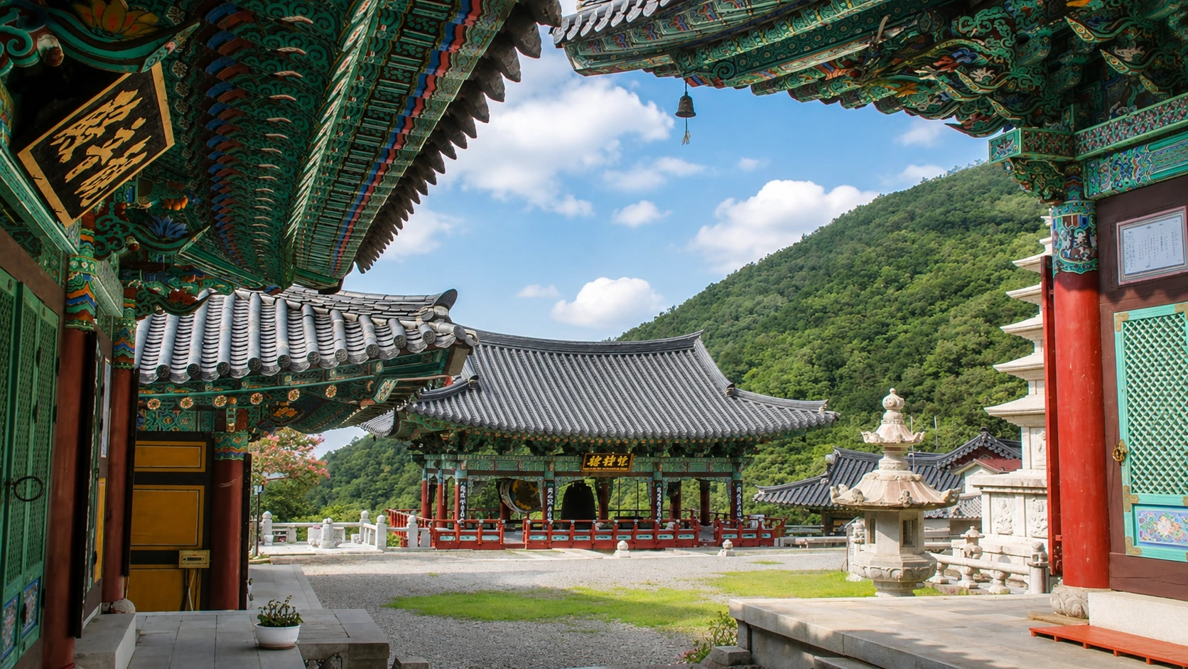 Tongdosa Temple (Yangsan) — on-route photo